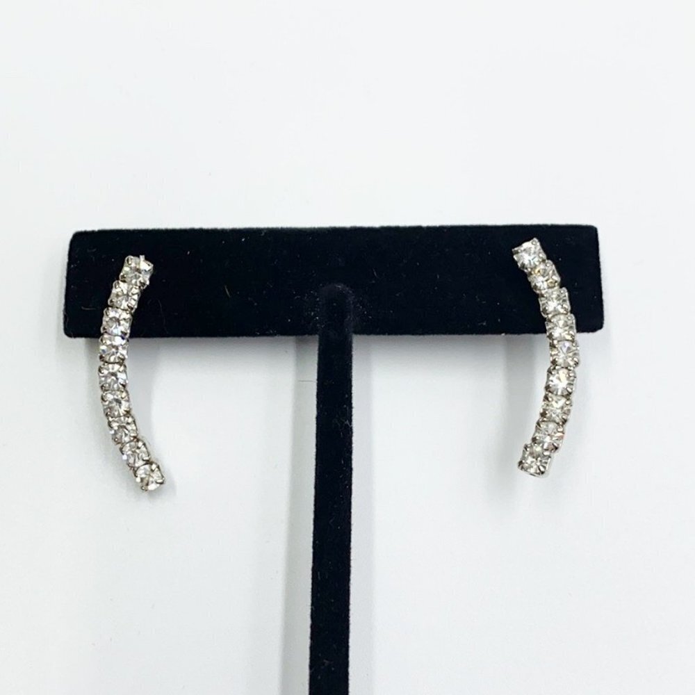 NORDSTROM Crystal Drop Earrings